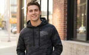 Hoodies & Sweatshirts